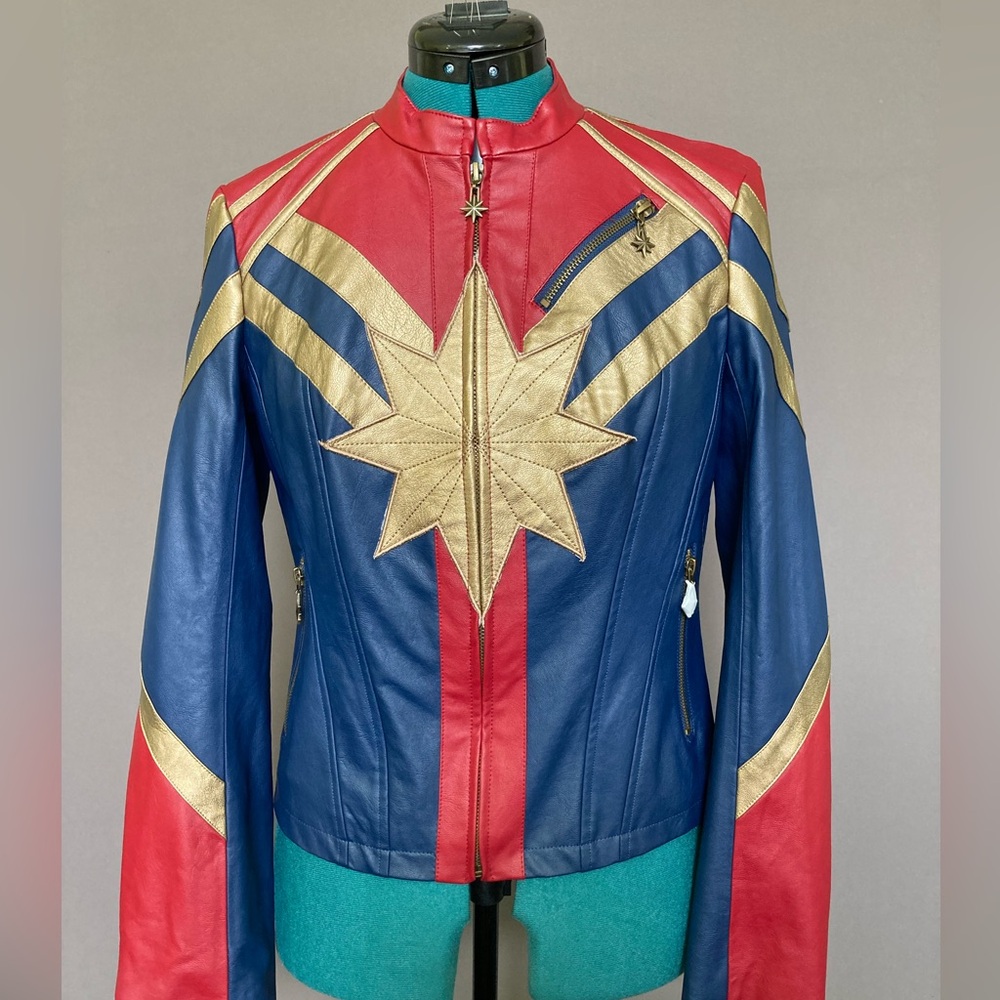 Her Universe Captain Marvel Jacket Never Worn Medium M